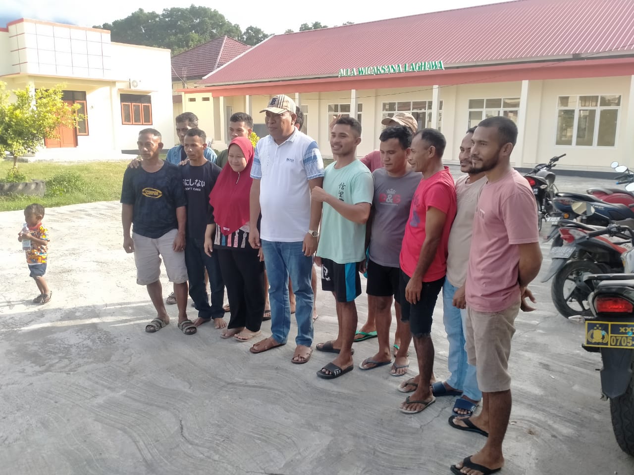 Bupati Usman Sidik Bersama Sejumlah Tahanan 