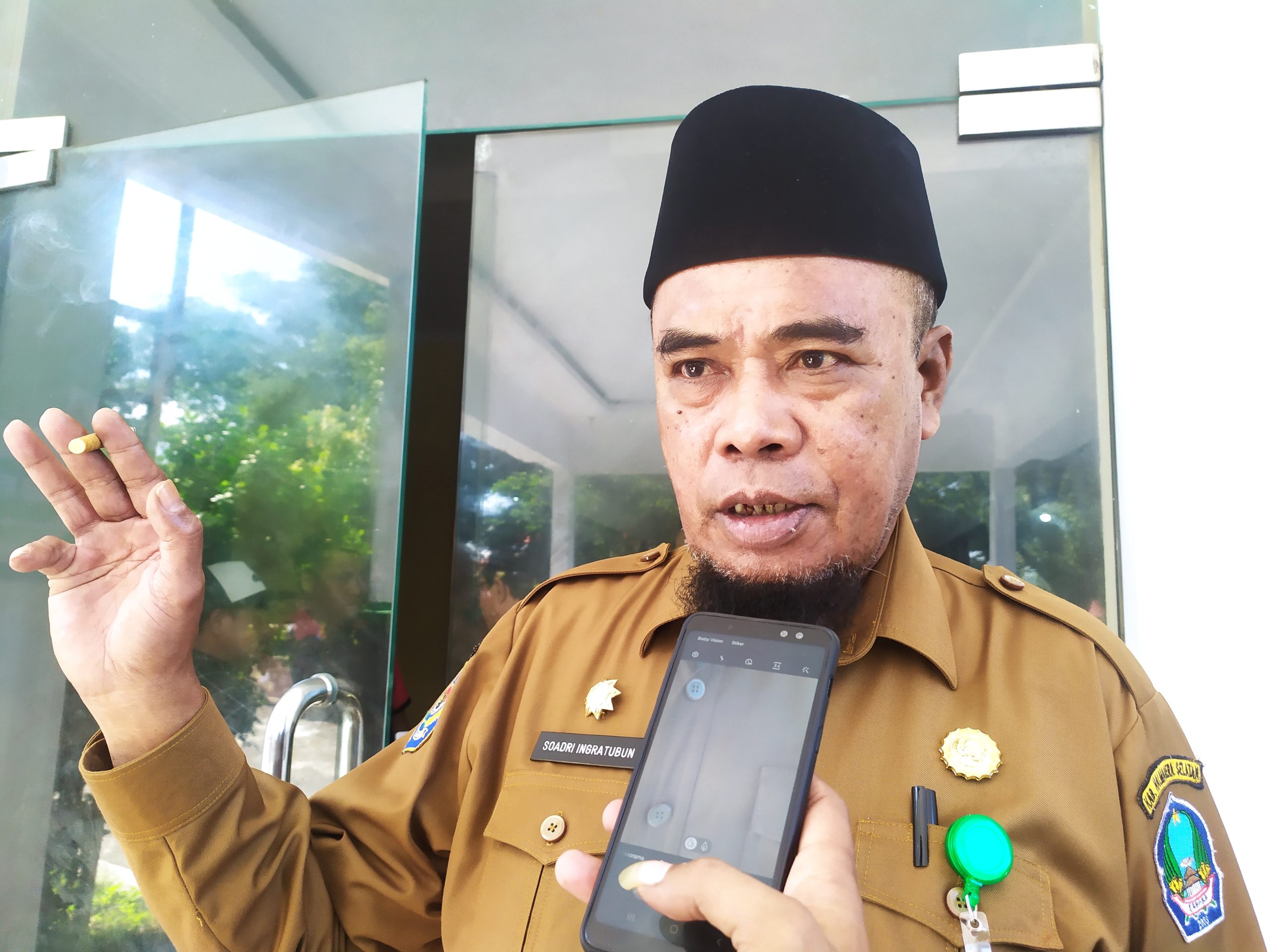 Plt. Kadis Perindagkop Halsel 