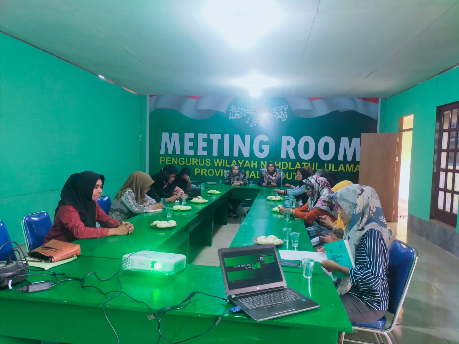 Rapat perdana Pengurus Fatayat NU Kota Ternate./Ilo