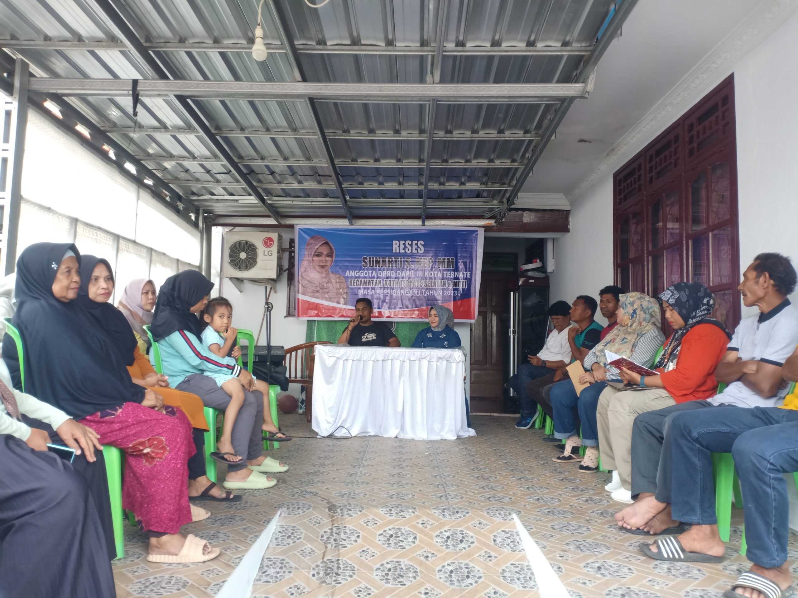 Sunarti  S. Kep, MM, Anggota DPRD Dapil III, Kecamatan Ternate Selatan - Pulau Moti./Ilo