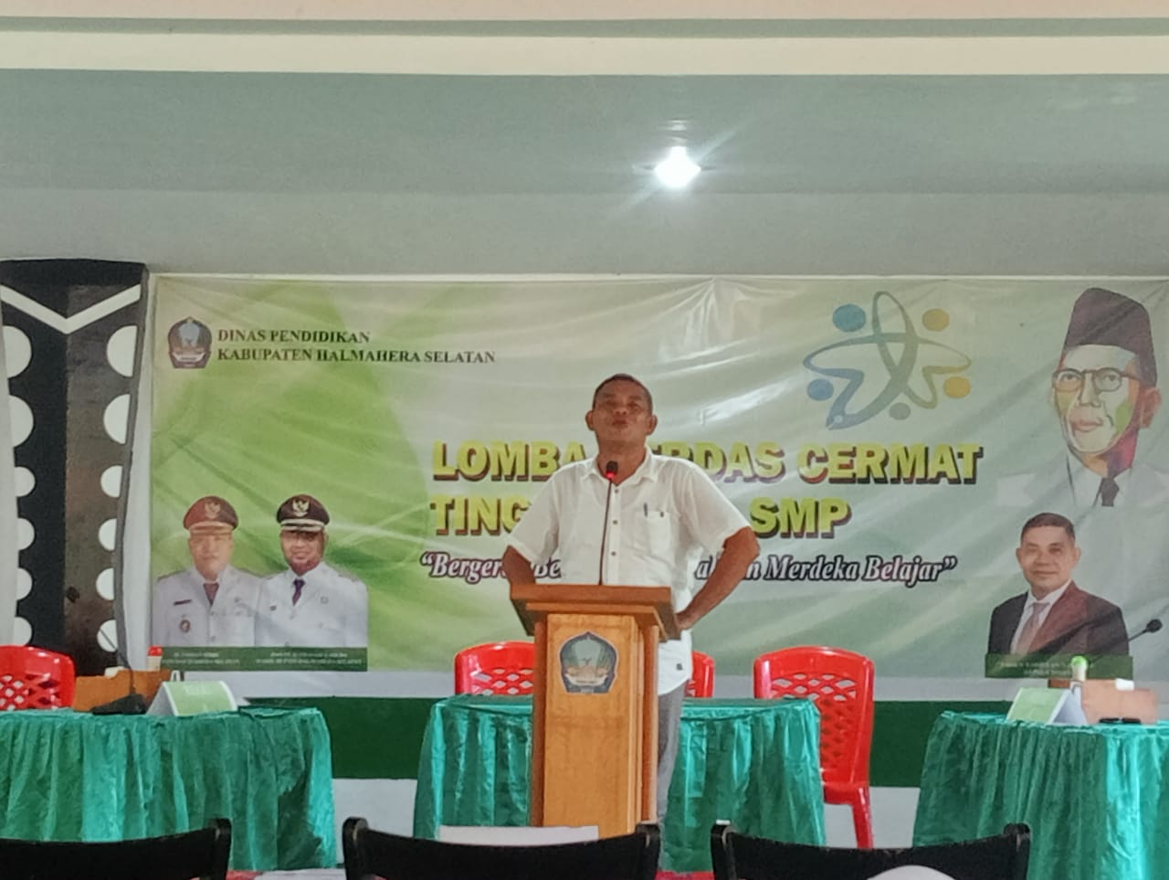 Kepala Dinas Pendidikan Halsel, Safiun Rajulan 