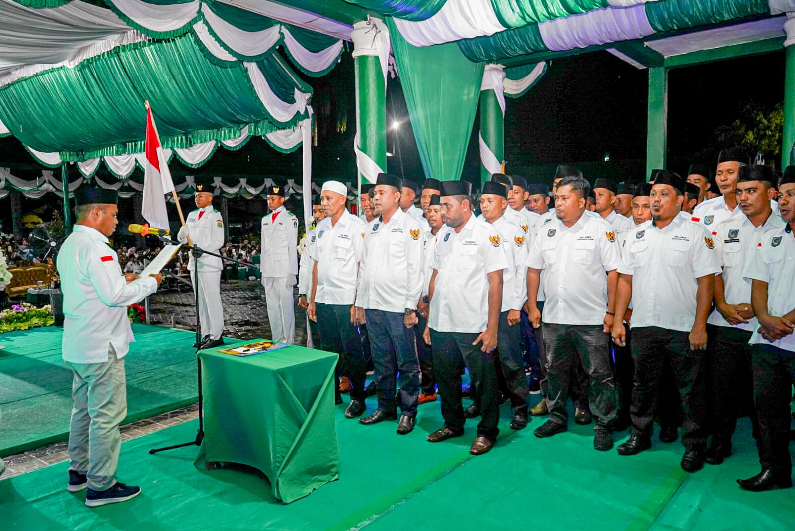 Prosesi Pelantikan APDESI Halsel. /Adhy
