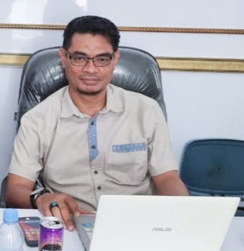 Dr. Muamil Sunan, Akademisi Universitas Khairun Ternate./jmg