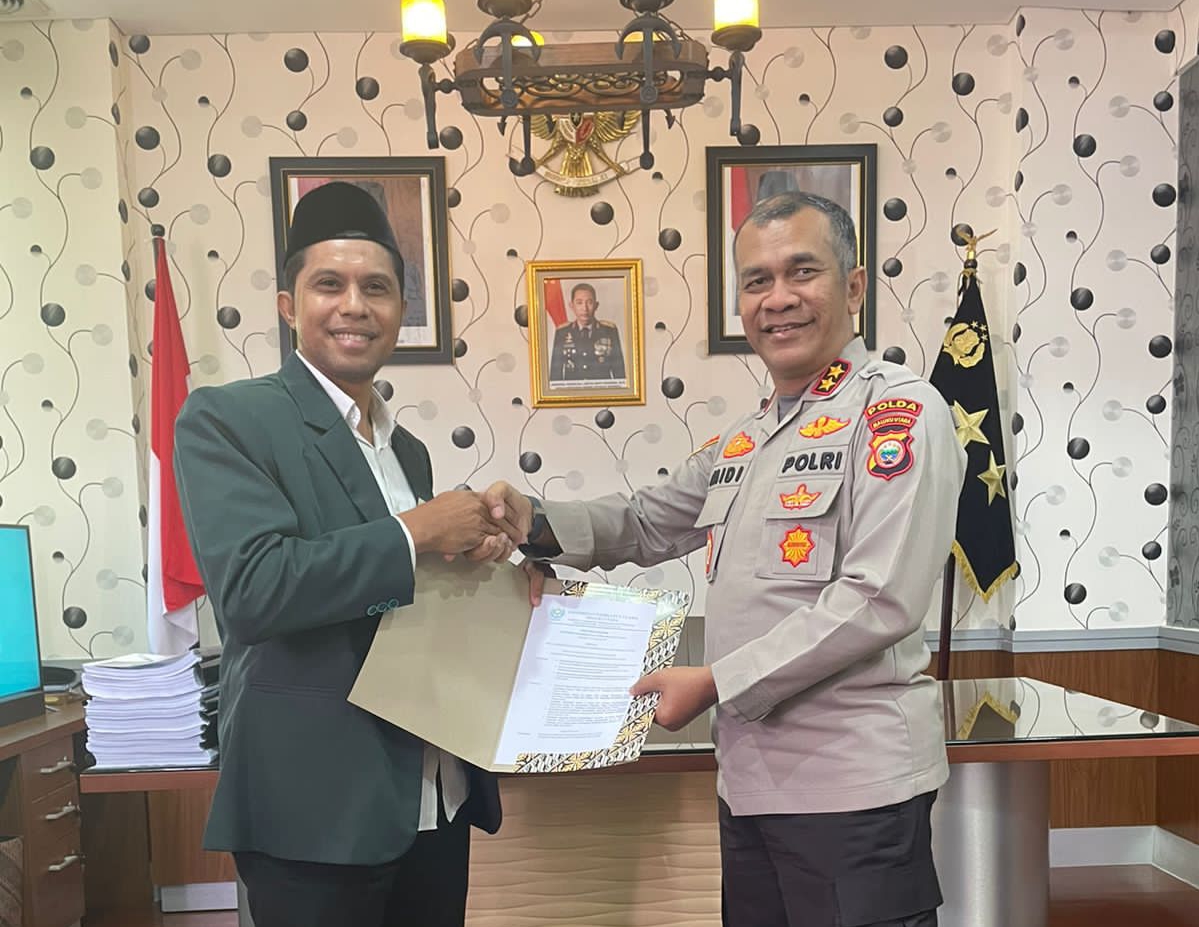 Rektor Unutara bersama Kapolda Maluku Utara./jmg