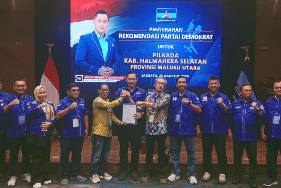 Penyerahan rekomendasi kepada paslon Jasri-Muhlis./jmg