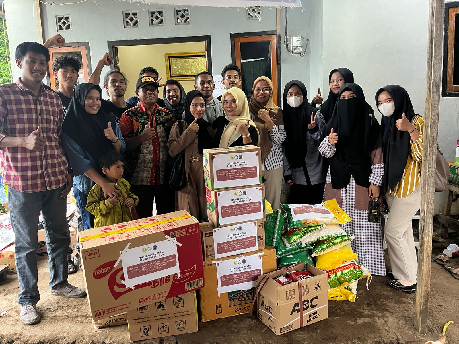 Bantuan Sembako Warga Terdampak Banjir Rua, Kota Ternate (Istimewa)