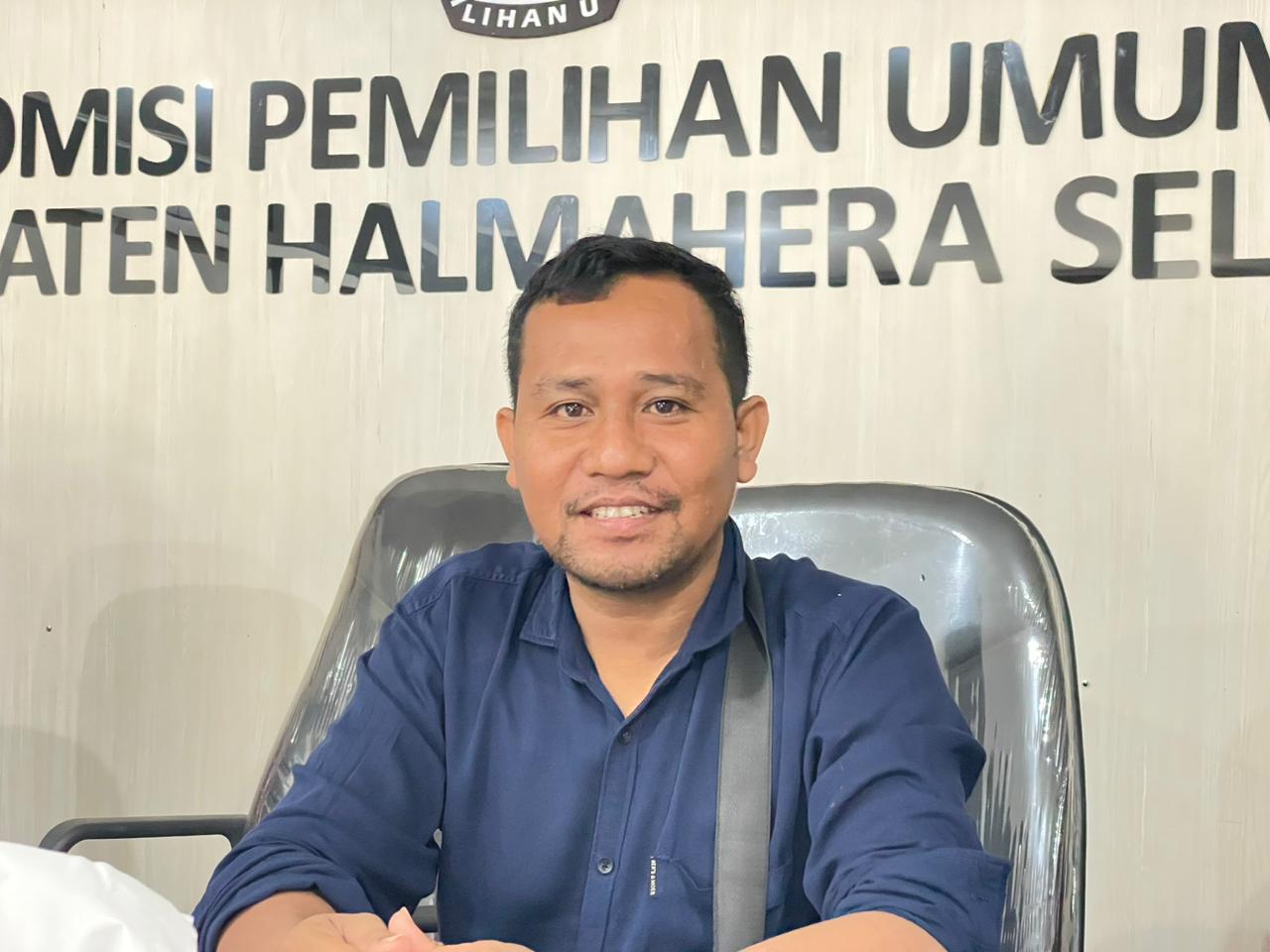 Foto: Faisal Rumpai, Komisioner KPU Halsel. (JS)
