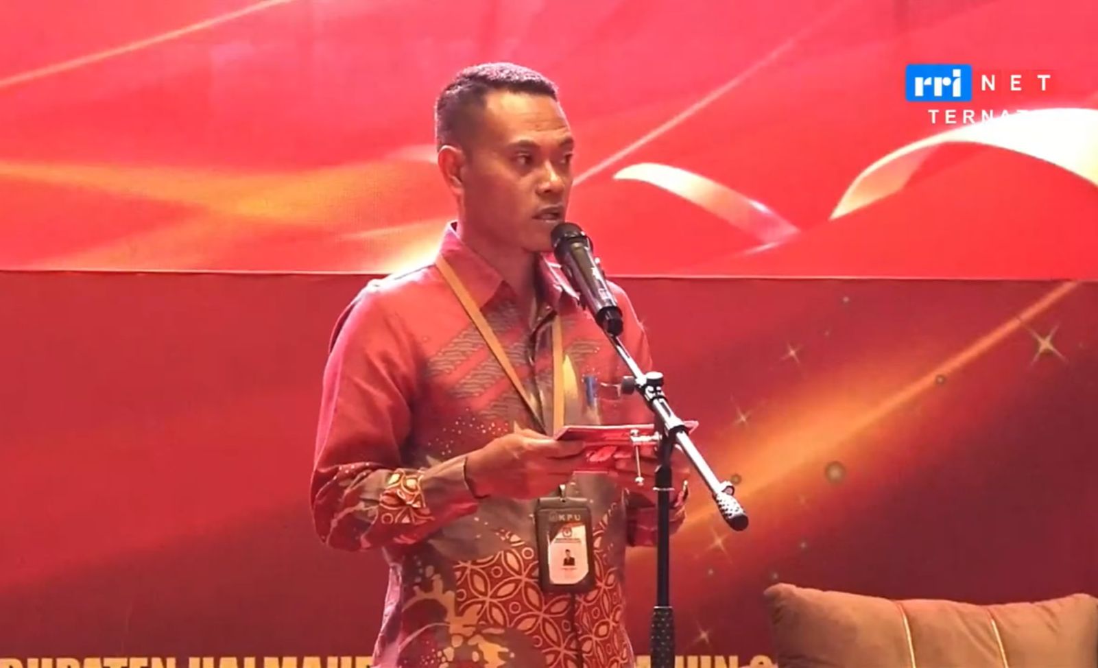 Foto: Tabrid S. Talib, Ketua KPU Halsel