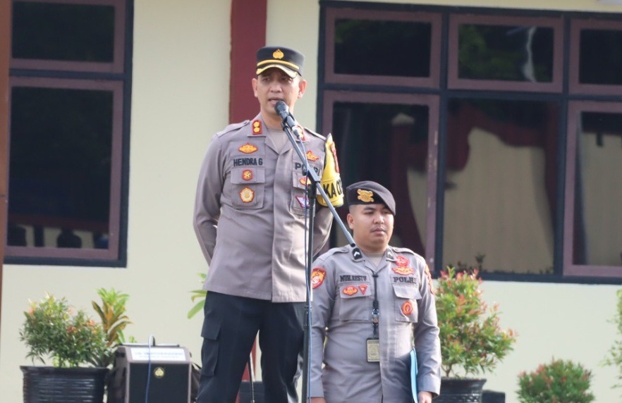 Kapolres Halsel Tekankan Penggunaan Kekuatan Sesuai SOP di Apel Pagi (*)
