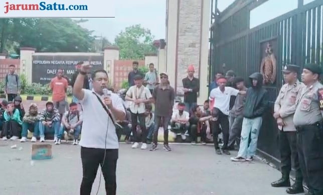 Ket: Ketua DPD FPPM Maluku, Rudy Rumagia