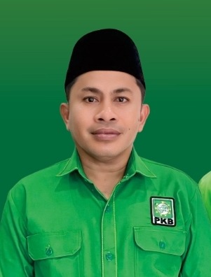 Ket: Ketua Dewan Pimpinan Cabang (DPC) Partai Kebangkitan Bangsa Halmahera Selatan, Muslim Hi Rakib. |Foto jarumSatu.com