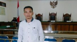 Ket: kuasa hukum Arifin, LA Jamra Hi. Zakaria, SH,|foto jarumSatu.com