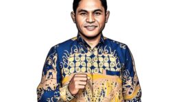 Ket: Ketua Umum Pengurus Pusat Forum Mahasiswa Pascasarjana Maluku Utara (FORMAPAS MALUT) Riswan Sanun.