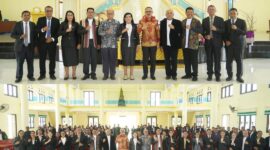 Ket: Pelantikan Panitia Sidang Sinode Bersama (SSB) Gereja Masehi Injili di Halmahera (GMIH) resmi dilaksanakan di Gedung Gereja Betlehem Hoku-Hoku Kie, Kecamatan Jailolo, Kabupaten Halmahera Barat, Jumat (8/5/2026).