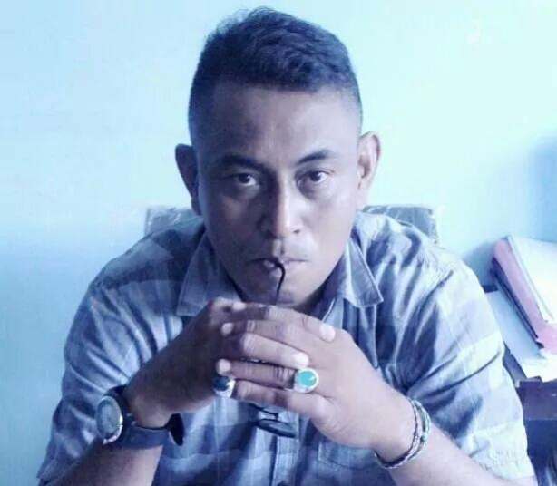 Ket: Sekertaris DPRD Halmahera Selatan (Achmad Dijanto Sajuti)
