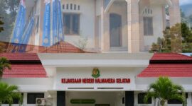Ket: Alat Bukti Dinilai Cukup, Kejari Halsel Naikkan  Kasus Beasiswa STAI Labuha ke Penyidikan.
