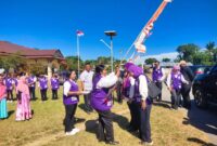 Ket: Ketua Tim Pembina Kader Posyandu SBB Disambut Meriah di Taniwel Timur, Jambore Jadi Ajang Perkuat Pelayanan Kesehatan.