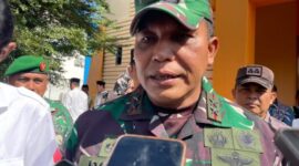 Ket: Panglima Kodam (Pangdam) XV/Pattimura, Mayjen TNI Dody Triwinarto.