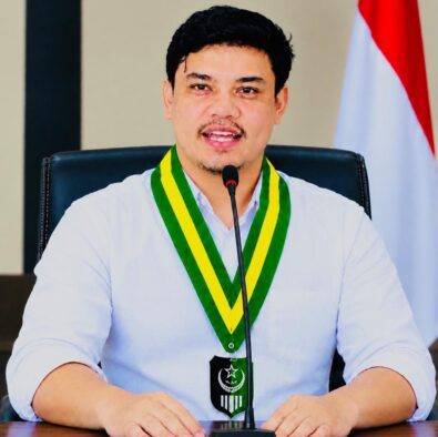 Ket: Sarjan Hud Ketua Umum PW SEMMI Maluku Utara menyampaikan bahwa proses hukum yang sedang berjalan harus dikawal bersama secara bijak tanpa mengedepankan emosi atau tindakan спеkulatif yang berpotensi memecah belah persatuan. 