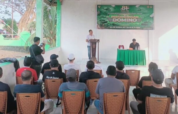 Ket: Dandim 1509/Labuha Letkol Inf Syamsul bersama jajaran dan peserta saat penutupan Turnamen Domino Game dalam rangka HUT ke-81 TNI, Minggu (27/9/2026).